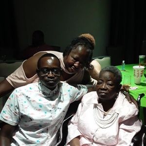 Meet your Posher, Nicholas